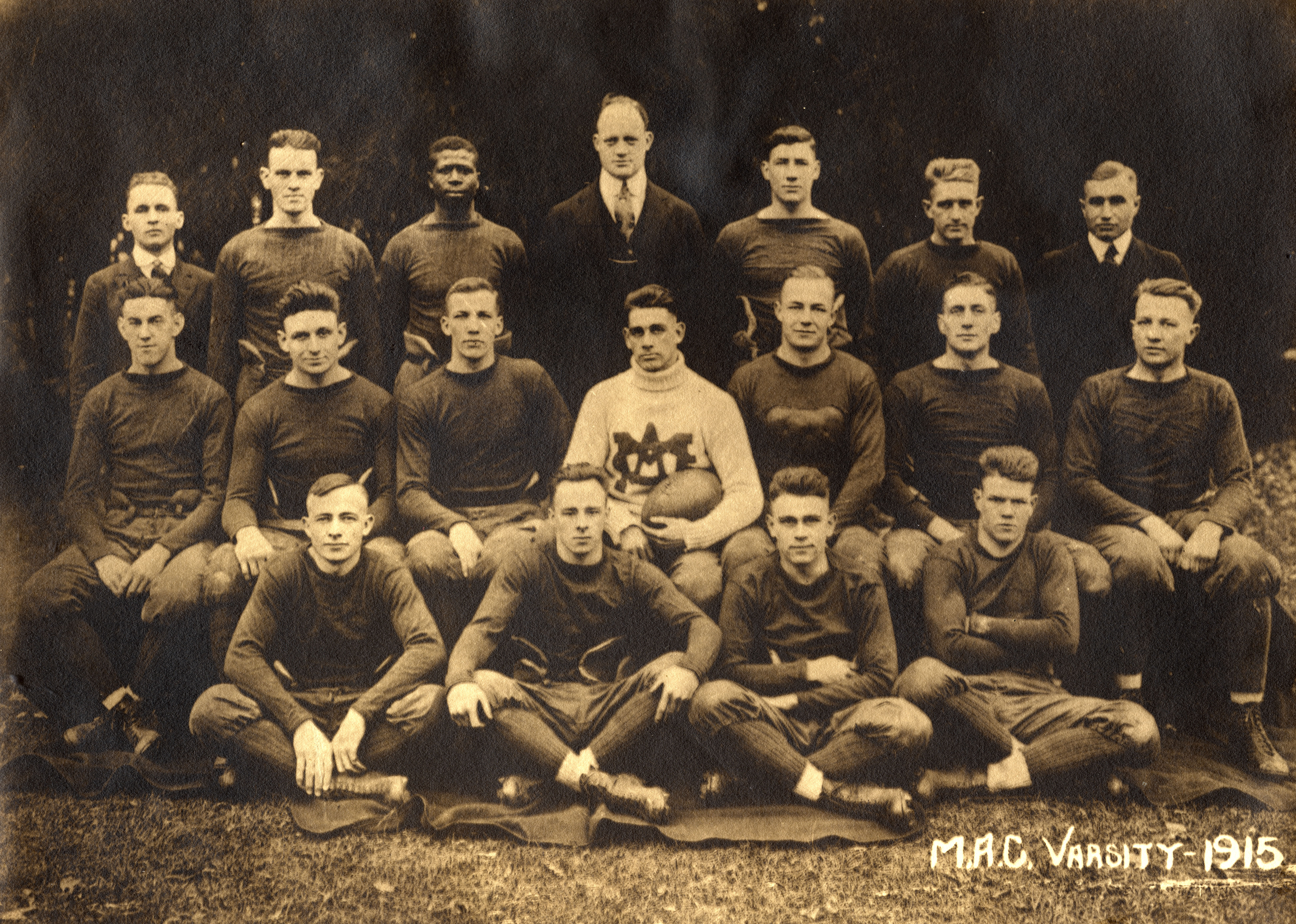 Varsity Football Team, 1915 Varsity Football Team, 1915